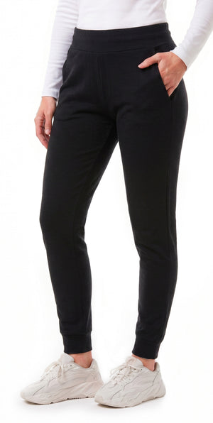 Women's merino wool joggers Black on model